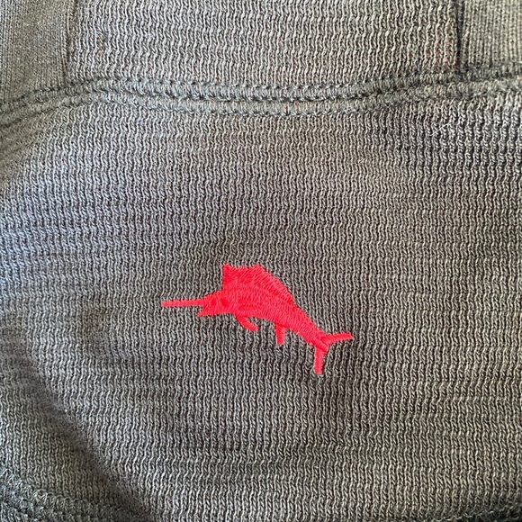 Atlanta Falcons Tommy Bahama reversible pull over - Picture 3 of 7